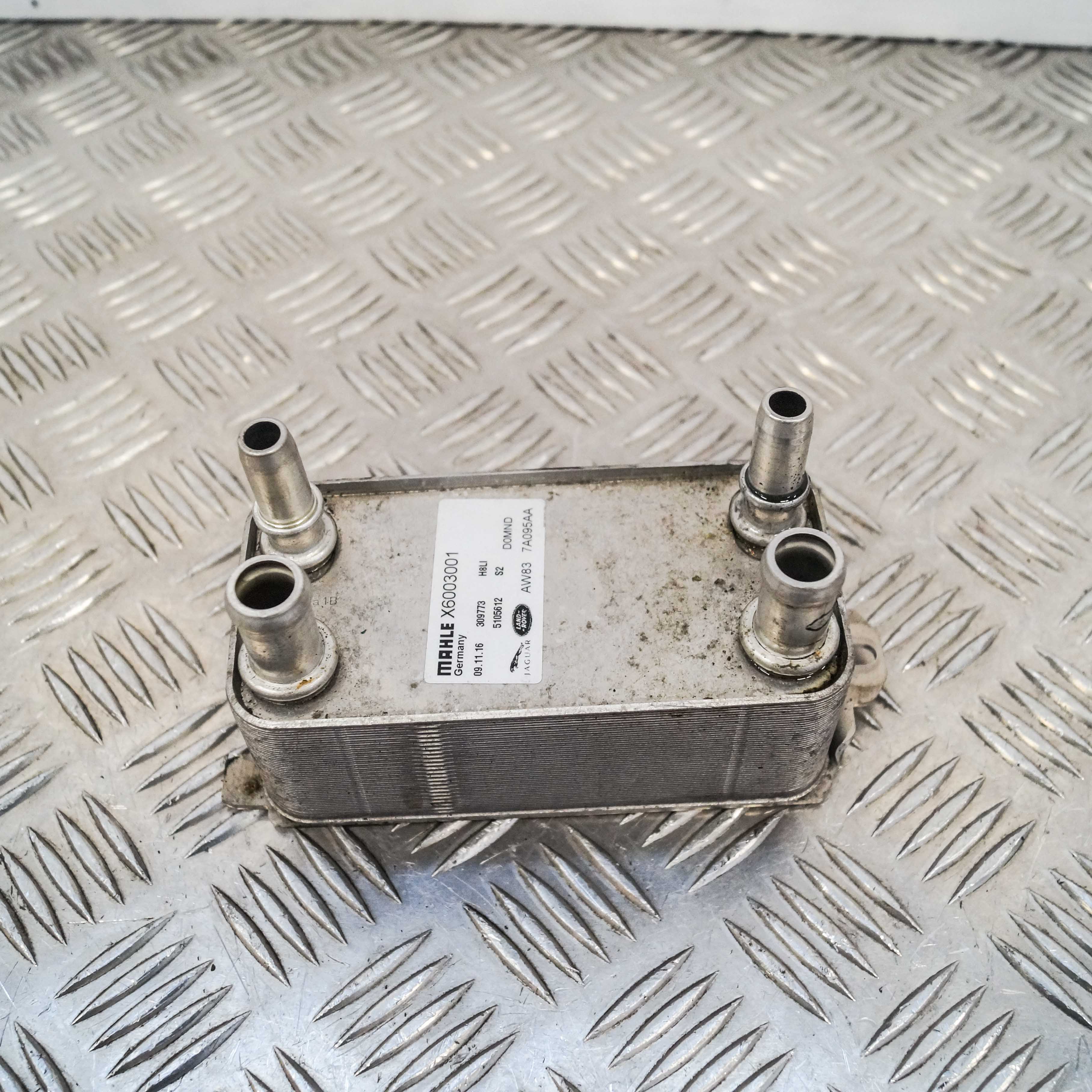 フィルモア　radiator オイル　oil カーズ ミニカー 2006~2012年パッケージ 商品一覧 - カーズミニカー通販専門店